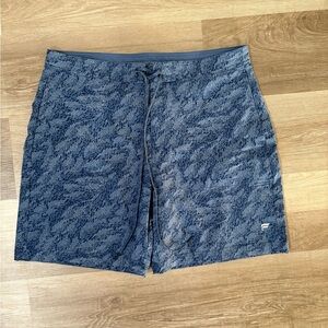 Fabletics Men’s Blue Patterned athletic performance shorts. Size Large.